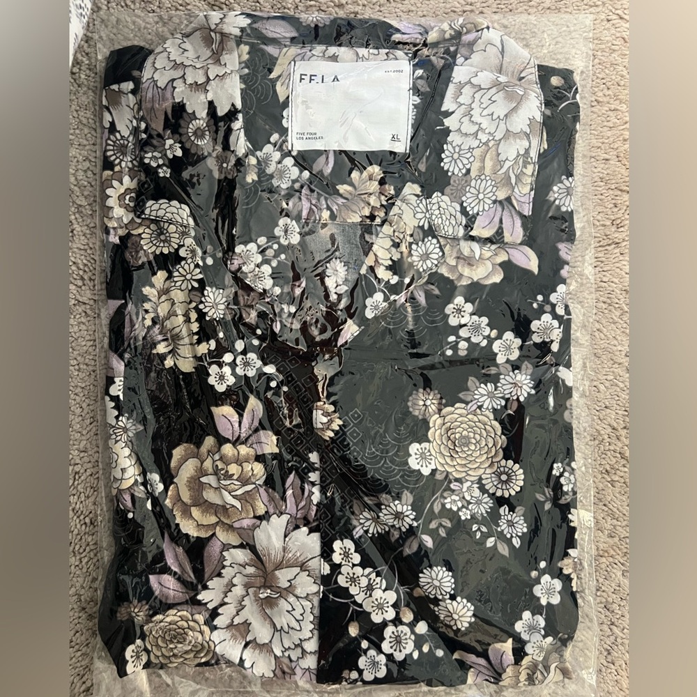 Five Four Men’s Floral Short Sleeve Shirt Size XL